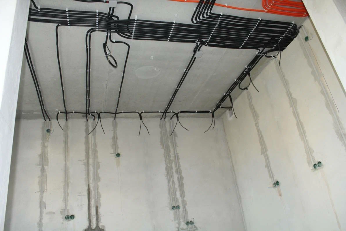 Когда прокладывать кабель до штукатурки или после. «Эксперт по ремонту квартир – консультация».