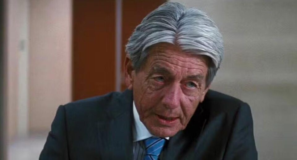 Умер актер фильма «Бэтмен: начало» Джон Нолан