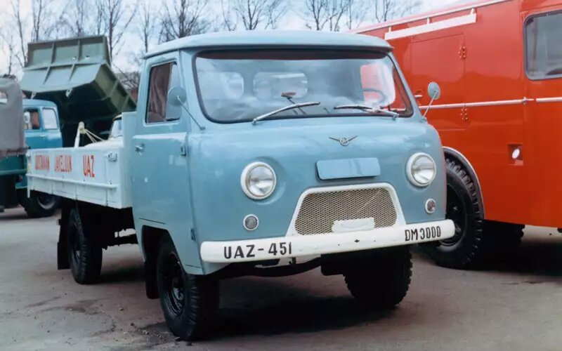УАЗ-451 с задними ведущими колесами на выставке советских автомобилей, организованной финской фирмой Konela.📷
