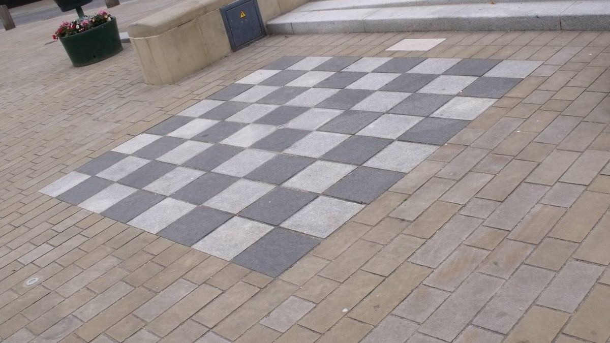     Пустая шахматная доска   
(cc) Elliott Brown