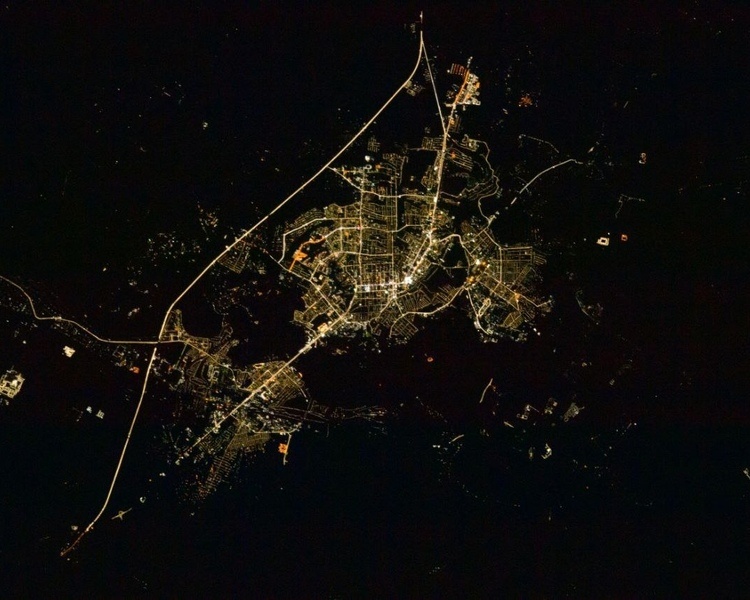     С Международной космической станции прислали впечатляющий снимок ночного Курска