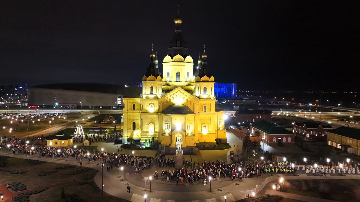   В организации богослужения помогали волонтеры Нижегородской епархии