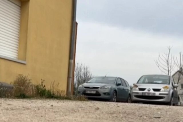    Фото: Скриншот видеоbfmtv/ Жилой дом, в котором проживал отец 9-летнего мальчика