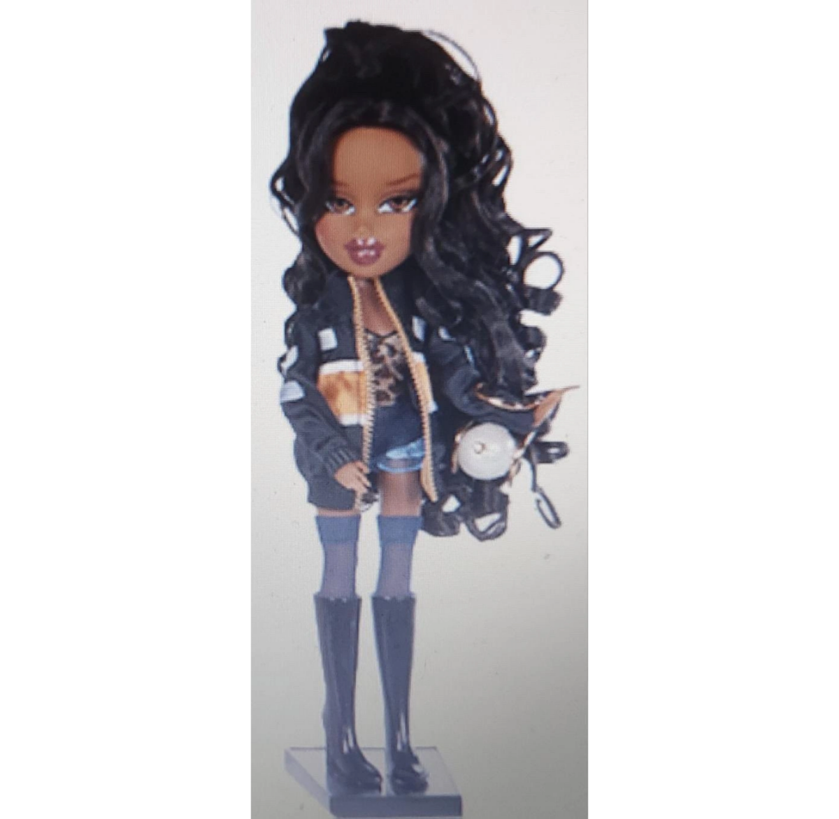 Прототип Bratz Goin' Out! Sasha