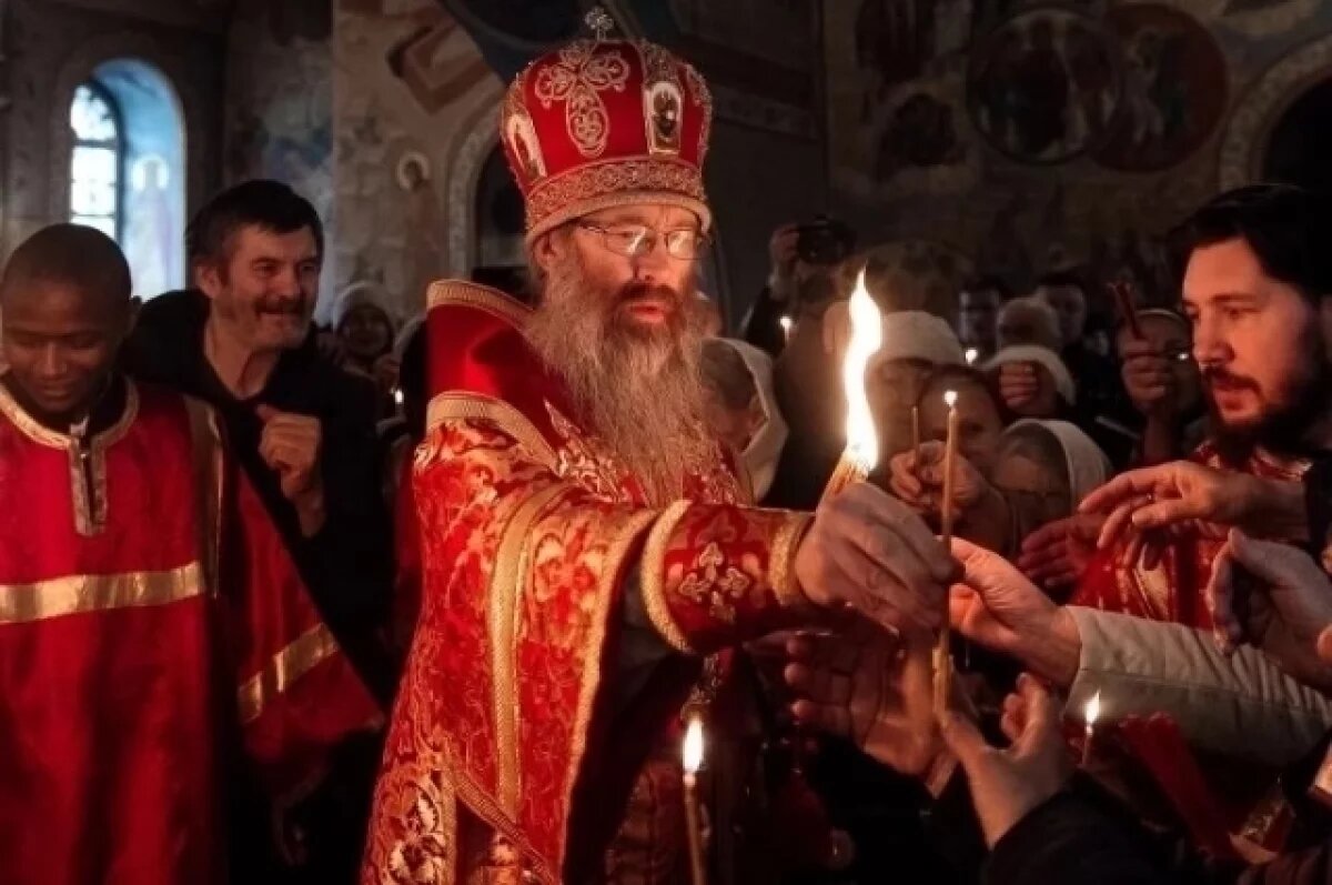    Благодатный огонь доставят в Томск 13 апреля