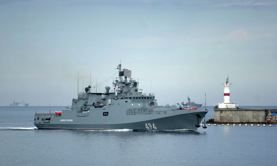 Песков указал на право любой страны защищать себя от пиратов