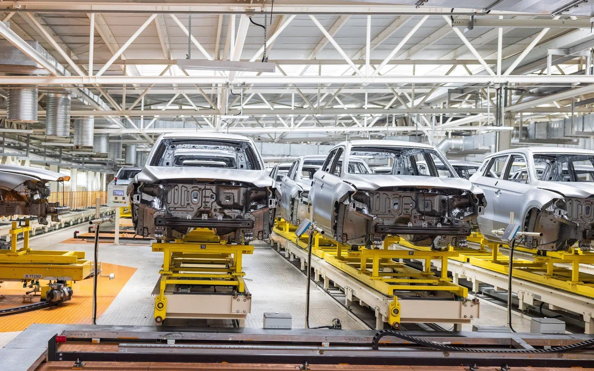 Сборка Belgee S50 на белорусском заводе