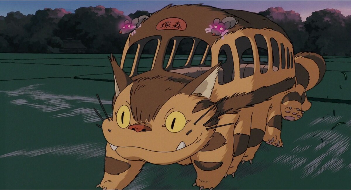 Кадр из мультфильма "Мой сосед Тоторо". Котобус