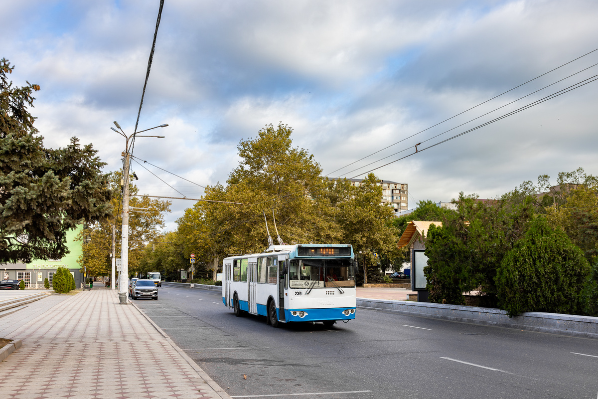 Троллейбус в Махачкале проработал почти 53 года. Закрыт 19 декабря 2025. Источник фото - transphoto.org