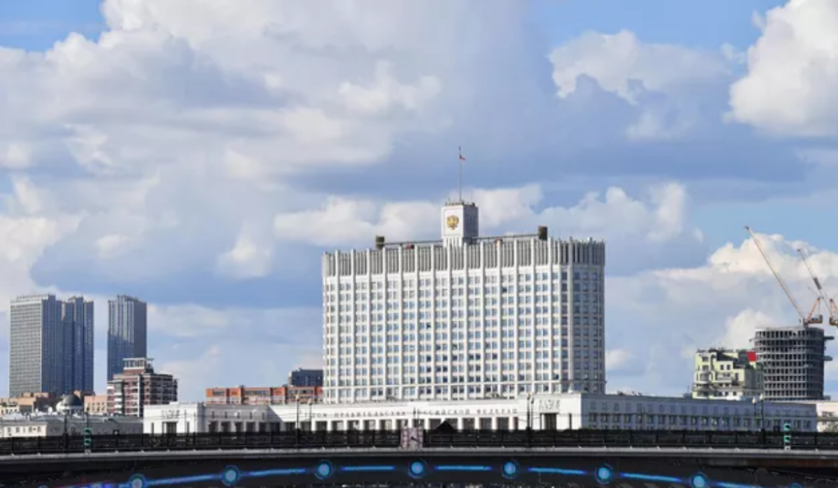     Дом правительства России. Источник: © РИА Новости Автор фото: Наталья Селиверстова