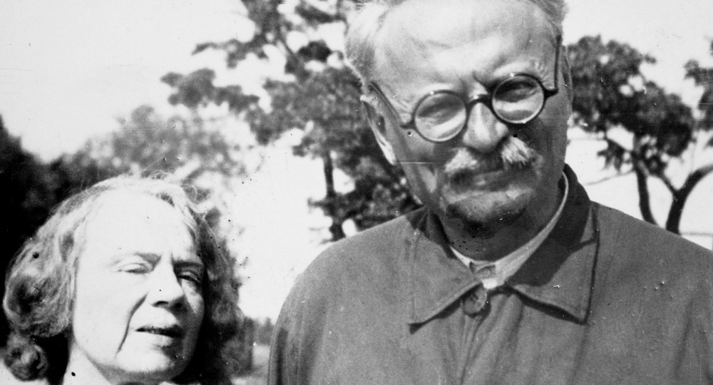 Картина для Льва Троцкого