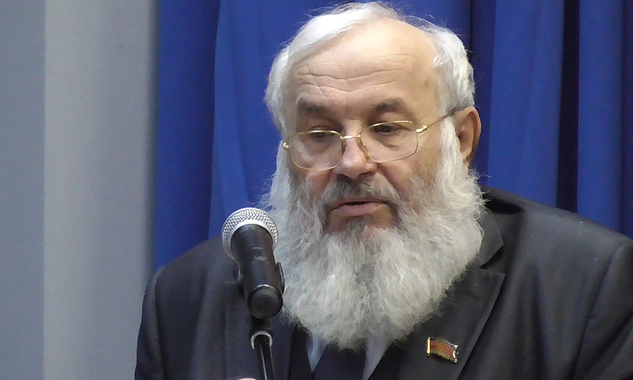 «Не в лампасе счастье»: Почему ряженые атаманы губят настоящее казачество