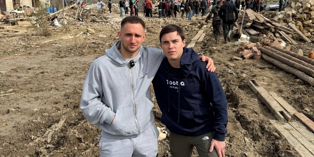 Молодёжь в Дагестане  поддержала блогера: который привёз им помощь и услышал замечание от депутата