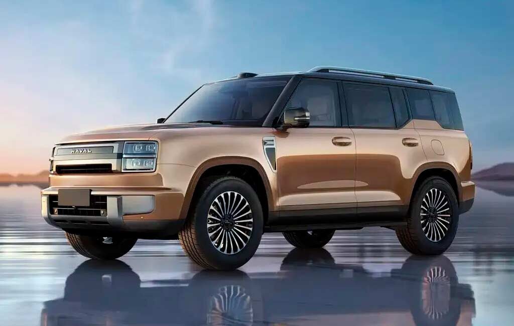 Дизайн автомобиля явно вдохновлен внедорожниками Land Rover и Toyota Land Cruiser Prado