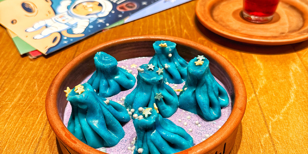 Космическое меню в «Хинкальцах»