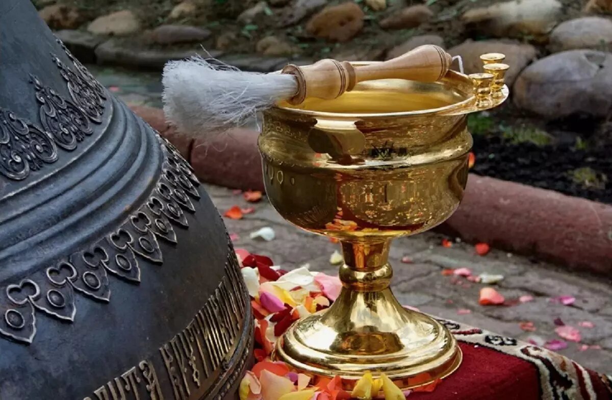    Кропило и кандия. Фото: photocentra.ru