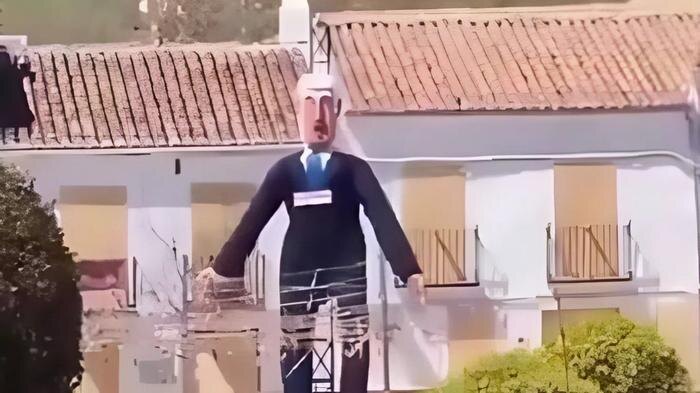 Обложка © Х / Ibon Perez