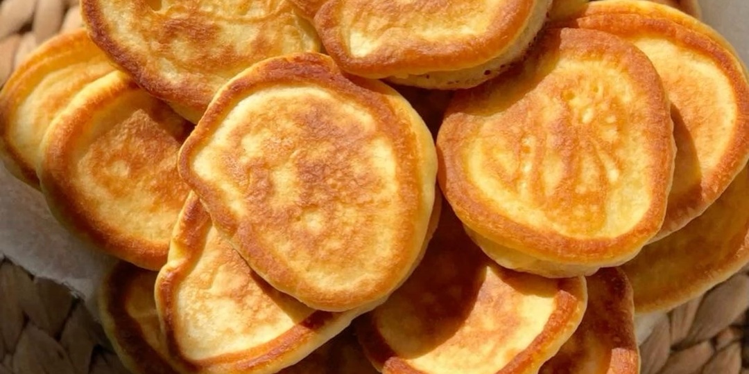 Кефир и молоко на грани срока: 10 идей, как спасти продукты и приготовить вкусный ужин