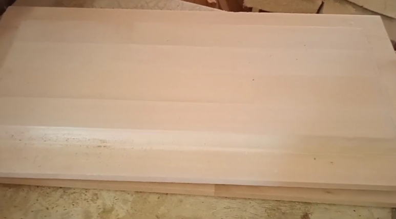 Удаление пороков древесины на деталях столярного изделия