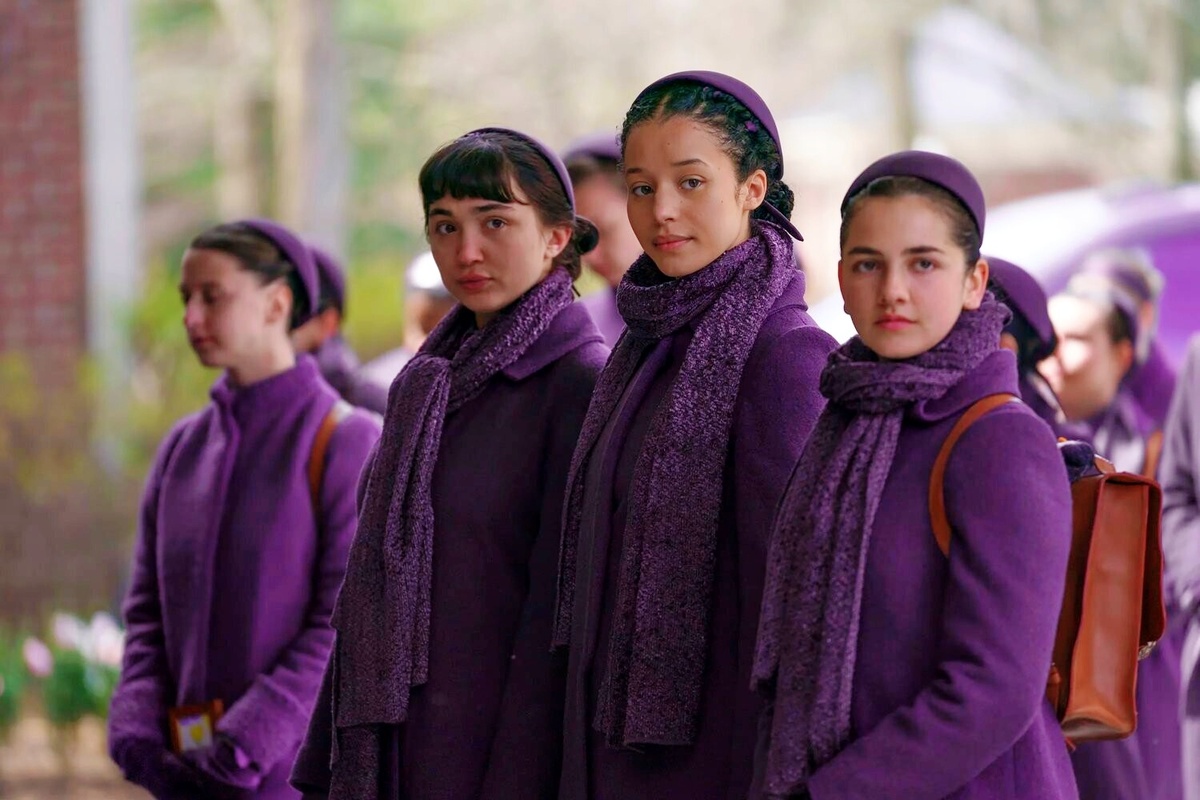 Кадр из сериала "Заветы" 