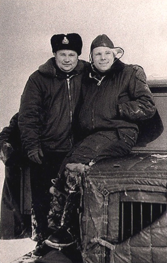 В. И. Лебедев и Ю. А. Гагарин