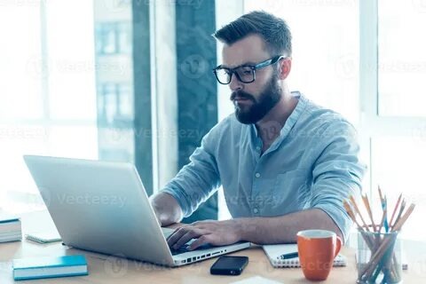 Ты думаешь, архивы вымерли вместе с динозаврами? Нет. Они есть в каждом университете, в каждой мэрии, в каждом крупном банке и заводе.