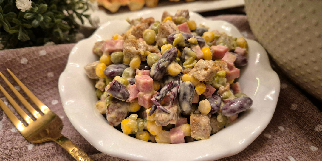 "3 БАНОЧКИ" - простой сытный салат за 5 минут