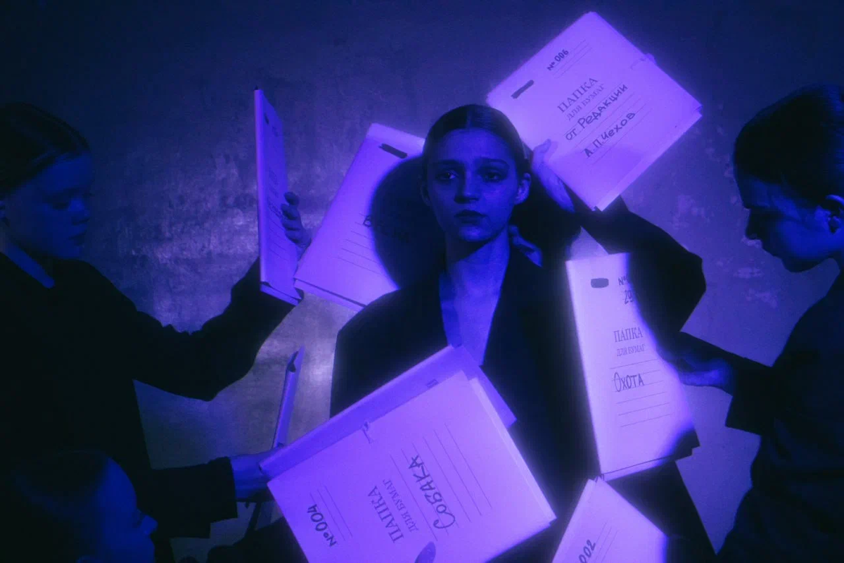 Фотография со спектакля "Чехов. Личное" в Театре "Подвал"