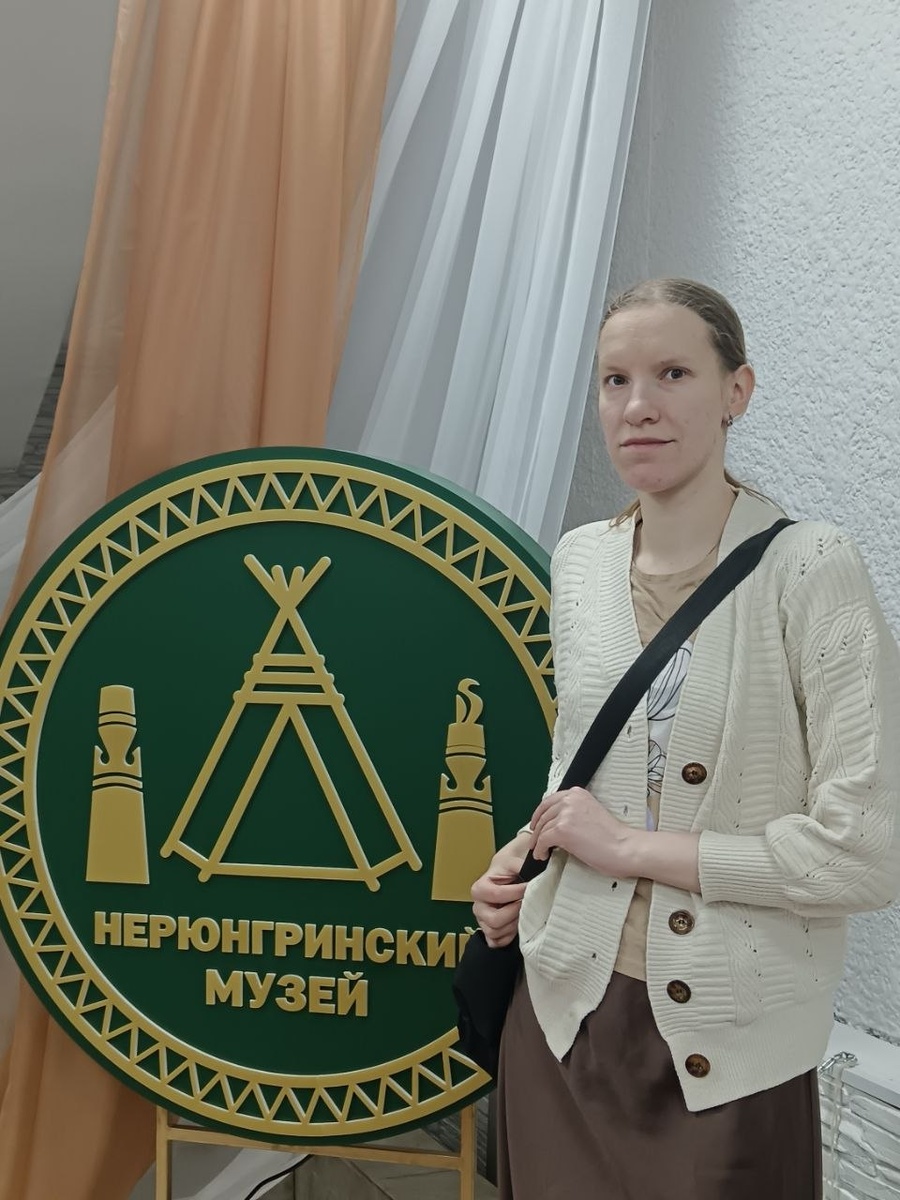 Первое, что я увидела. Кстати, купила билет по студенческому и там можно фотографировать... 