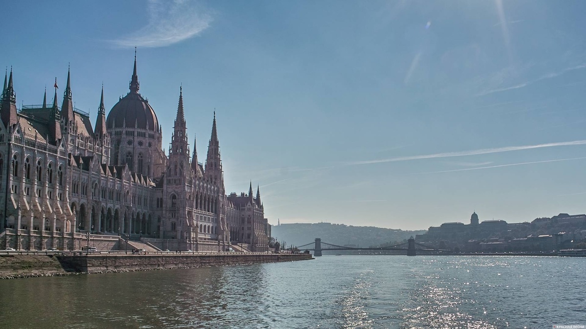     Венгрия. Будапешт   
Юрий Вердеревский (с) ИА Красная Весна