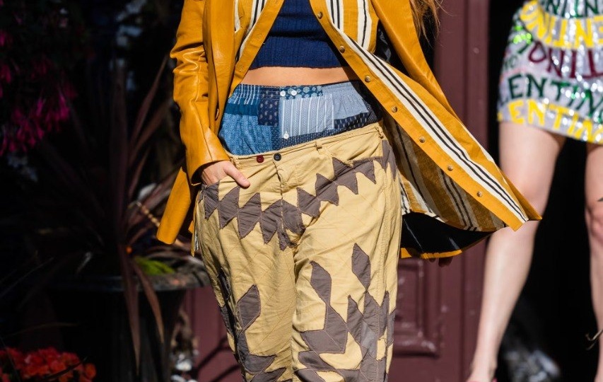 Блейк Лайвли и искусство камуфляжа: 12 способов скрыть 4-ых детей и 15 лишних КГ, не худея