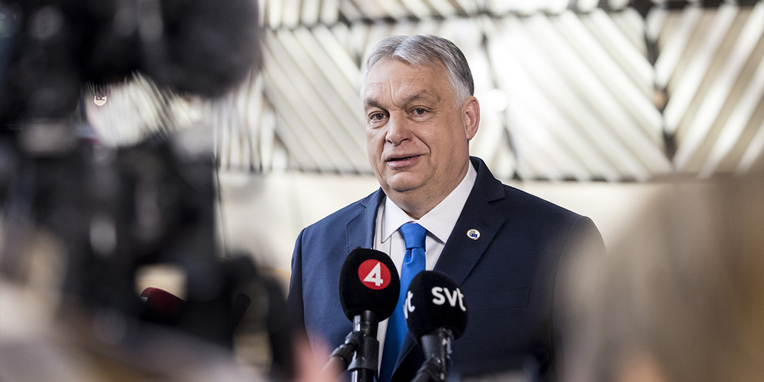 Конец эпохи Орбана: премьер Венгрии признал поражение и поздравил победителя