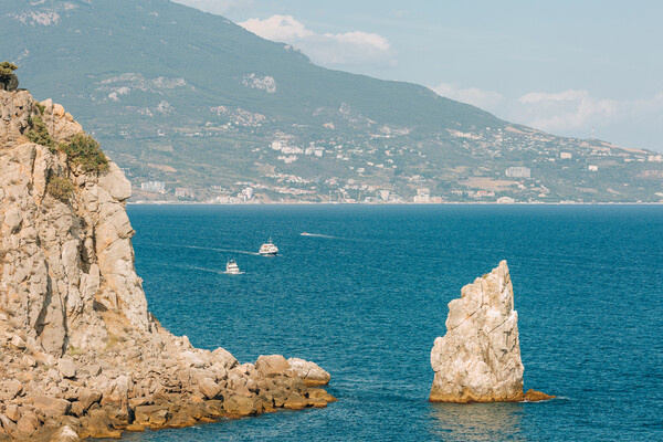 Крым, Гаспра / Gvozdovskaya Anna/Shutterstock/FOTODOM   📷