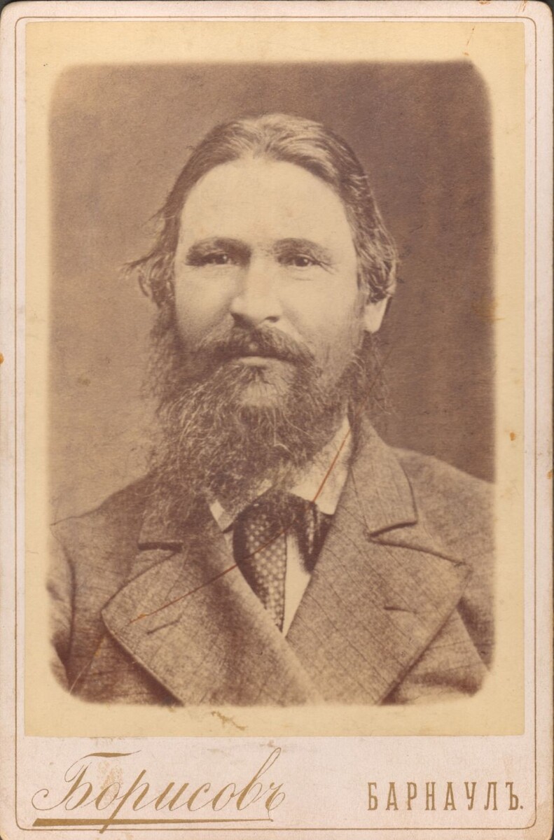    Барнаульский купец Сухов. Кон. XIX - нач. ХХ вв.. Источник: goskatalog.ru, архив АГКМ, Борисов С.И.