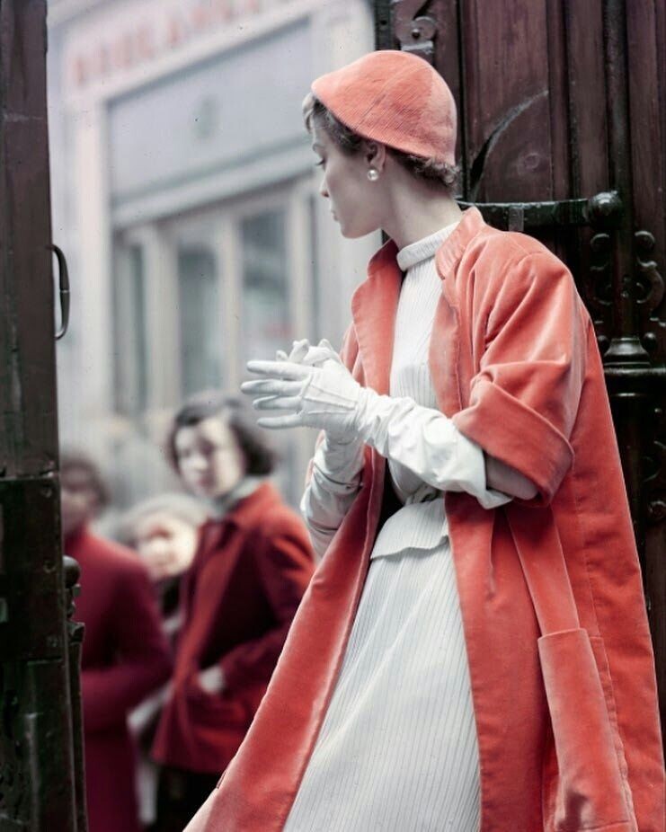 1. 1950. Jean Patchett in Christian Dior. Иллюстрации из открытых источников, коллажи авторские.