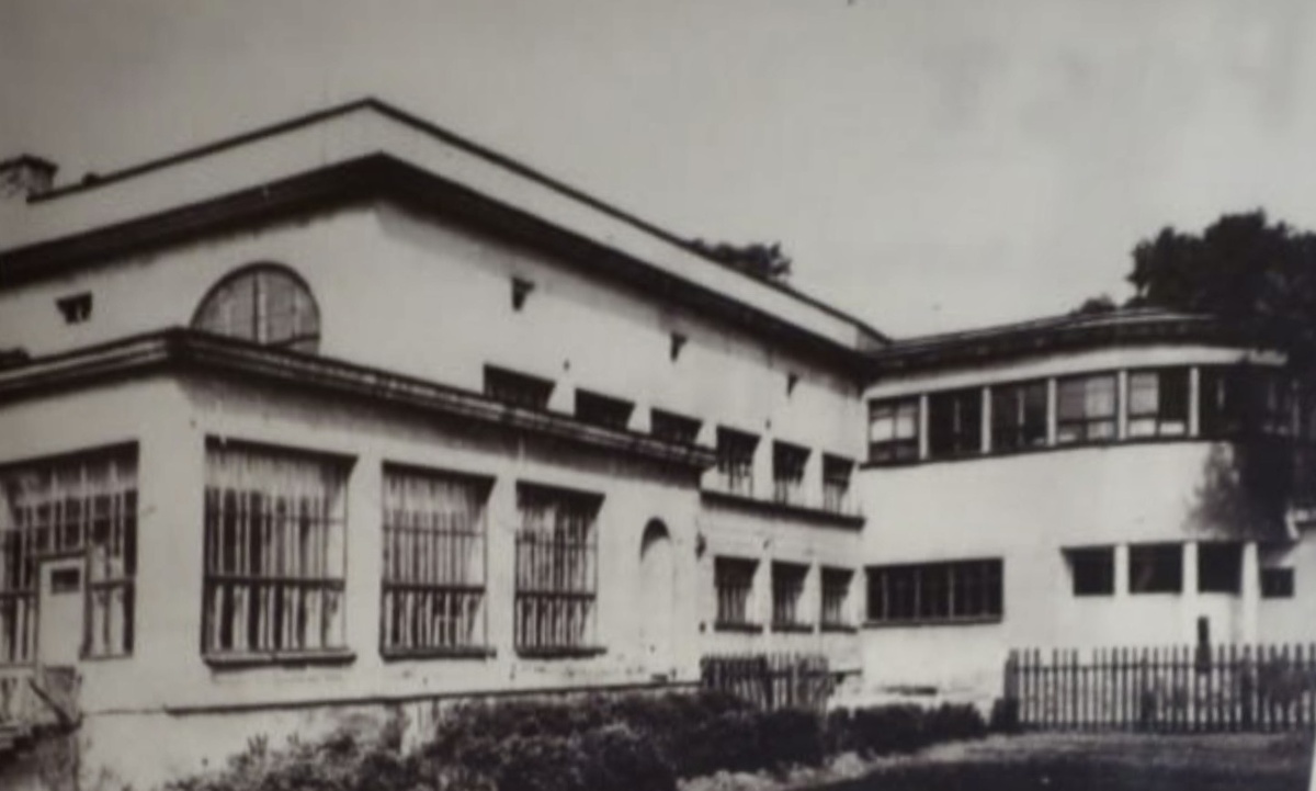 Школа ФЗС на Борисовской улице. Фотография 1930-х гг. из цифрового архива Музея районов Измайлово, Соколиная гора и Гольяново. Публикуется впервые. 