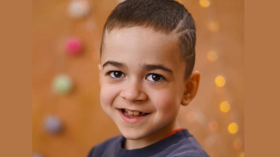 Укол спас Егорку от инвалидного кресла