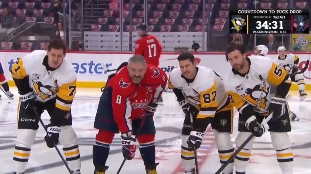    Все легенды на месте. Фото: скриншот с трансляции