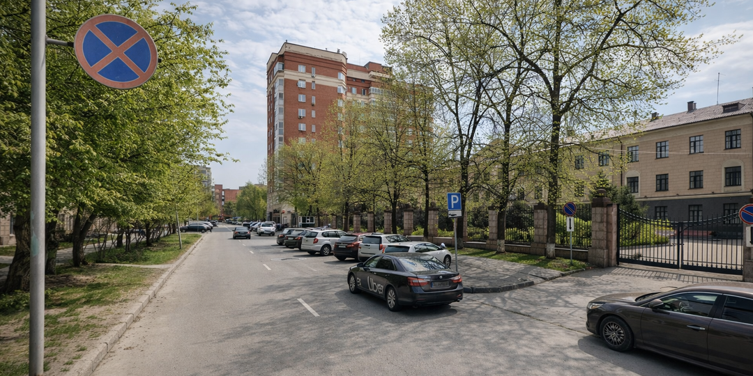 Державина: улица, где сошлись власть, деньги и история