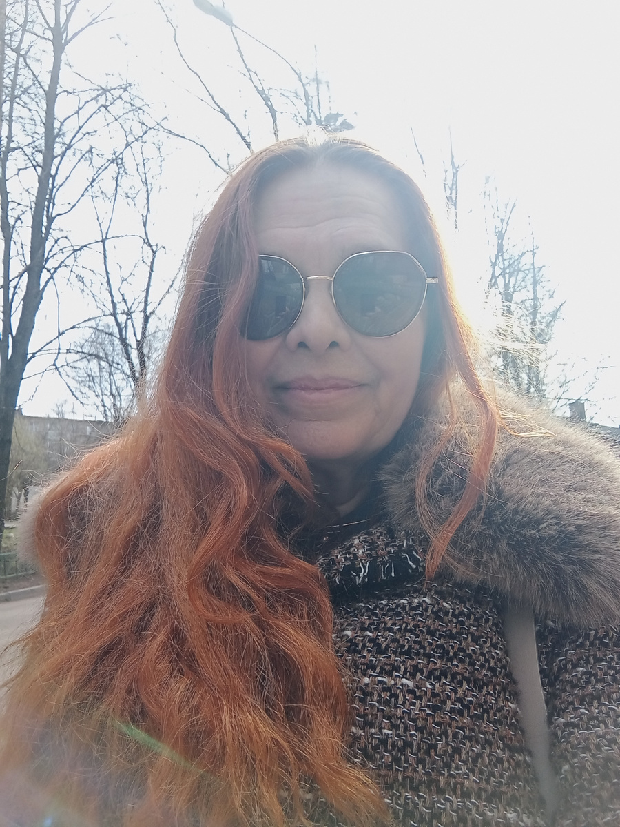 Вчера наконец-то нашла себе новые очки. 