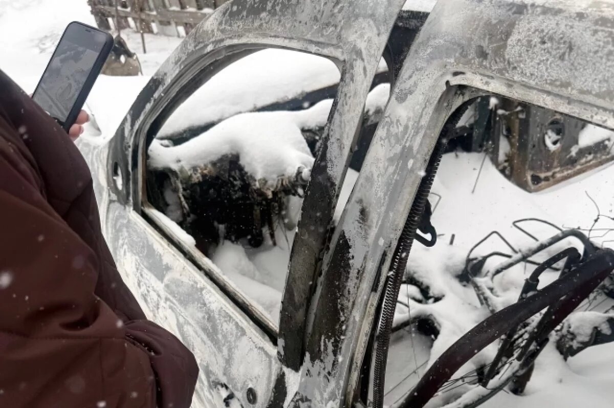    Жительница Прикамья сообщила, что её супруг погиб в сгоревшем автомобиле