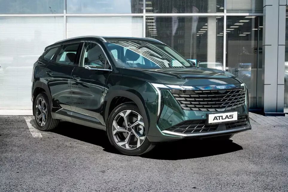   Geely AtlasGeely