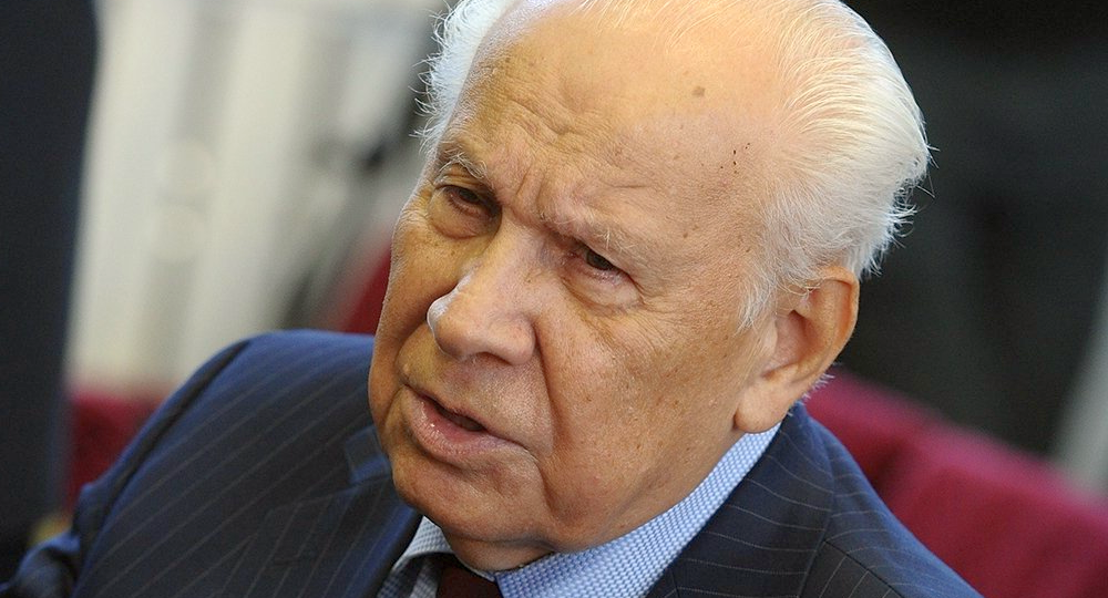 Лукьянов предостерегал страну: американские идеи Яковлева, которые обрушили советскую систему