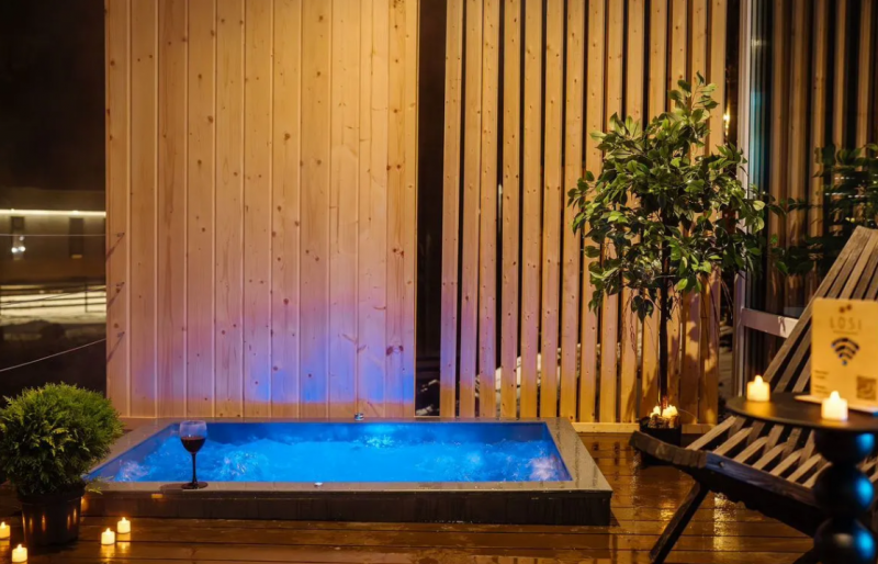    Гостевой дом в Прионежье продают за 12,4 млн рублейАвито