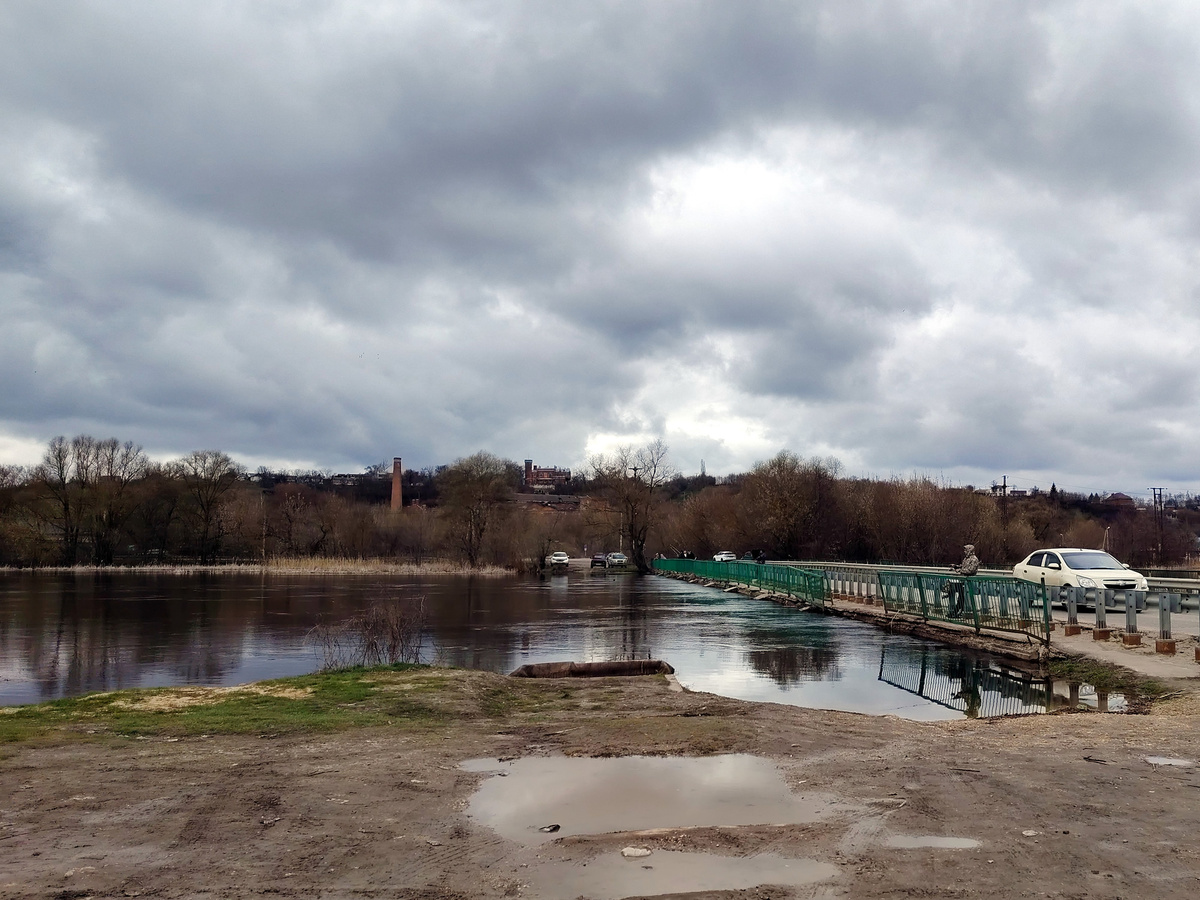 (с) "В один день". Мост в Рамони