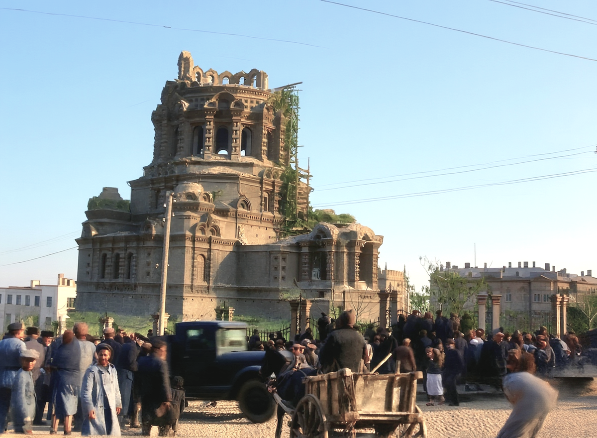 Снос храма Александра Невского в Баку, 1937