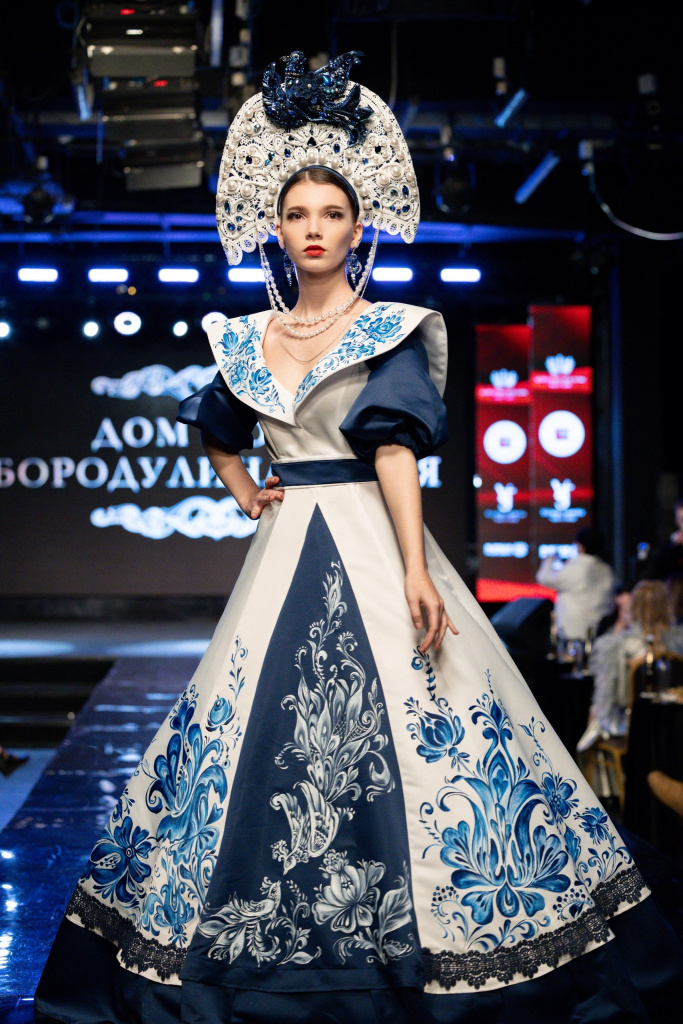 Зрители всегда остаются под впечатлением от красоты и изящества творений Юлии.