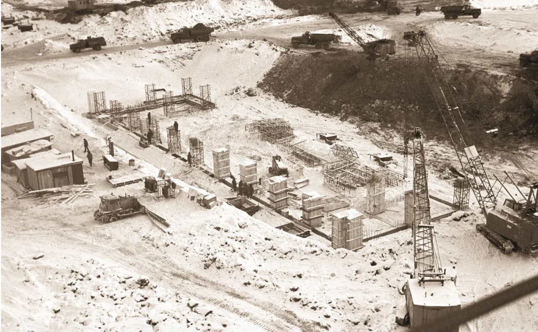 Строительство фундаментов. Источник: https://cont.ws/@NCh-Stranger/1651798/full?ysclid=mnw2285qk517417895