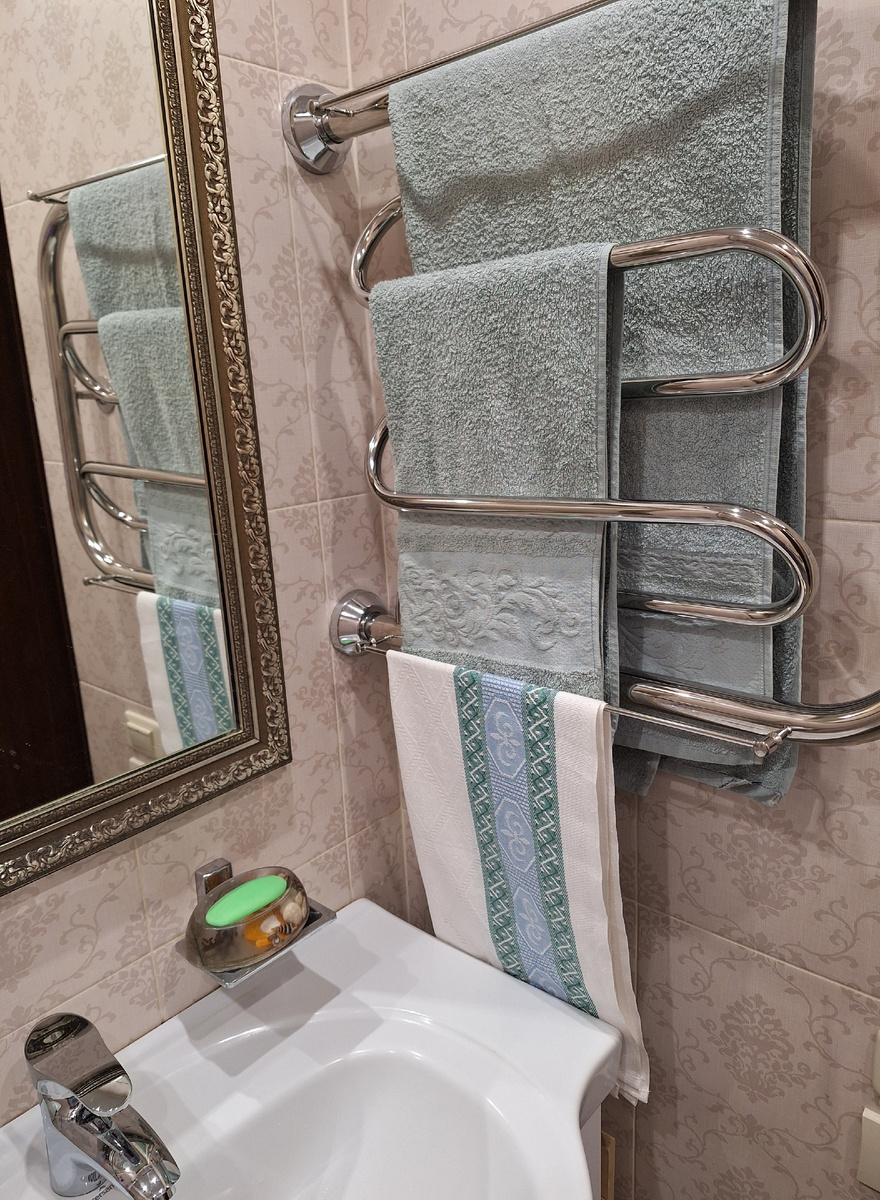 Комплект с зелёными оттенками