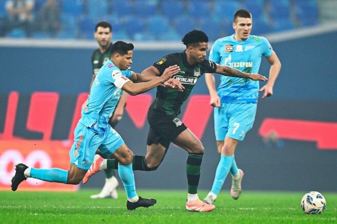    Момент игры. Фото: vk.com/fckrasnodar